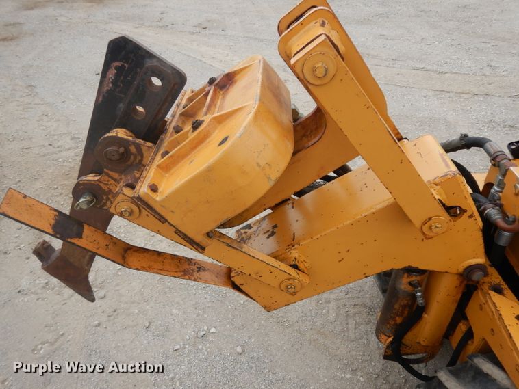 image for item GW9087 1997 Case Maxi Sneaker  cable plow