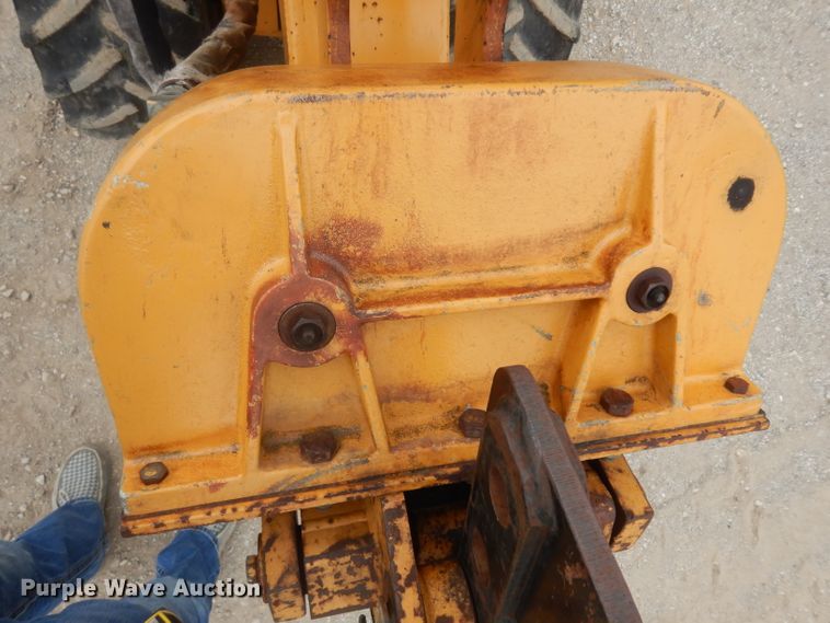 image for item GW9087 1997 Case Maxi Sneaker  cable plow