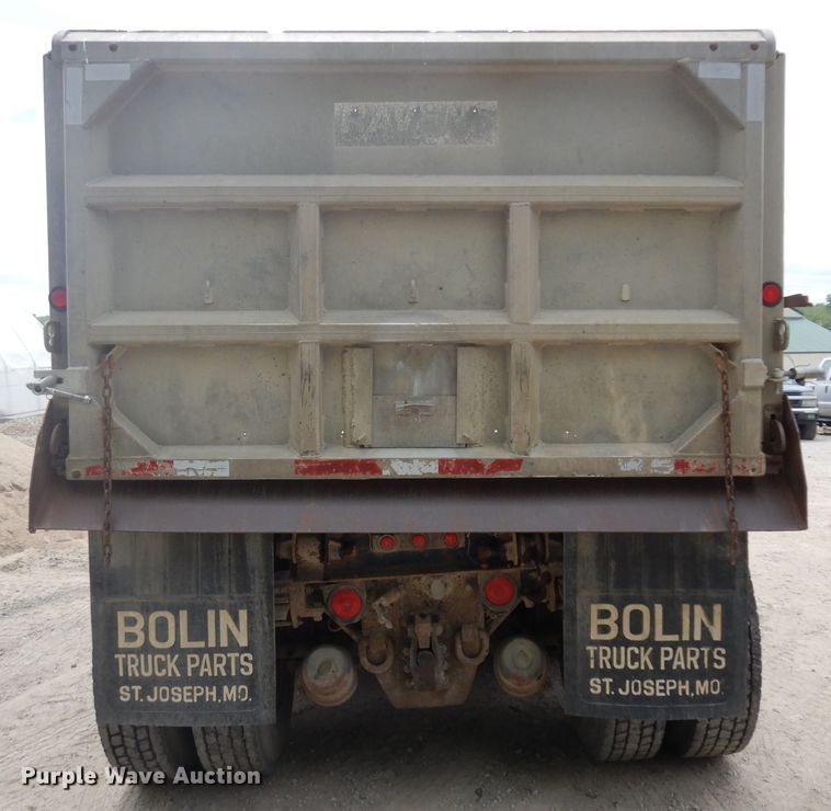 image for item GW9096 1984 Kenworth W900  dump truck