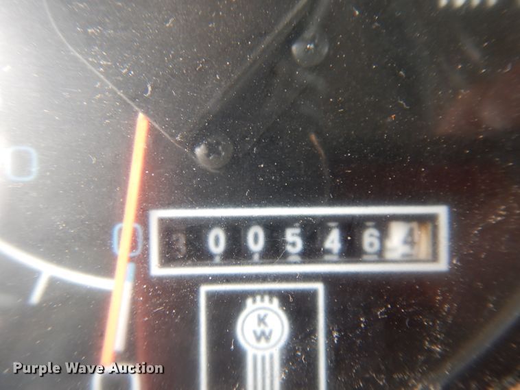 image for item GW9096 1984 Kenworth W900  dump truck