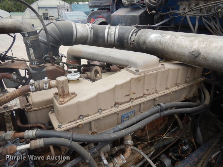 image for item GW9096 1984 Kenworth W900  dump truck