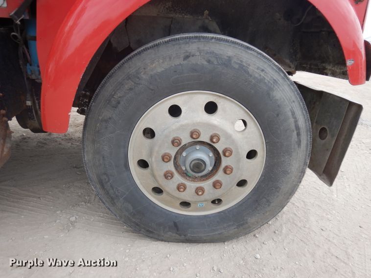 image for item GW9096 1984 Kenworth W900  dump truck