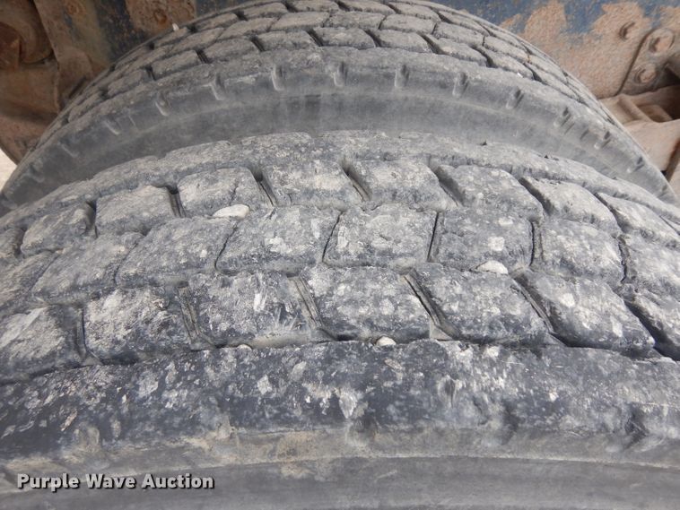 image for item GW9096 1984 Kenworth W900  dump truck