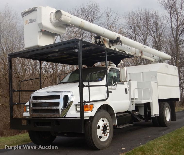 image for item GW9783 2008 Ford F750 Super Duty bucket truck