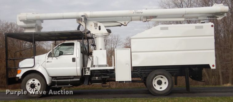 image for item GW9783 2008 Ford F750 Super Duty bucket truck