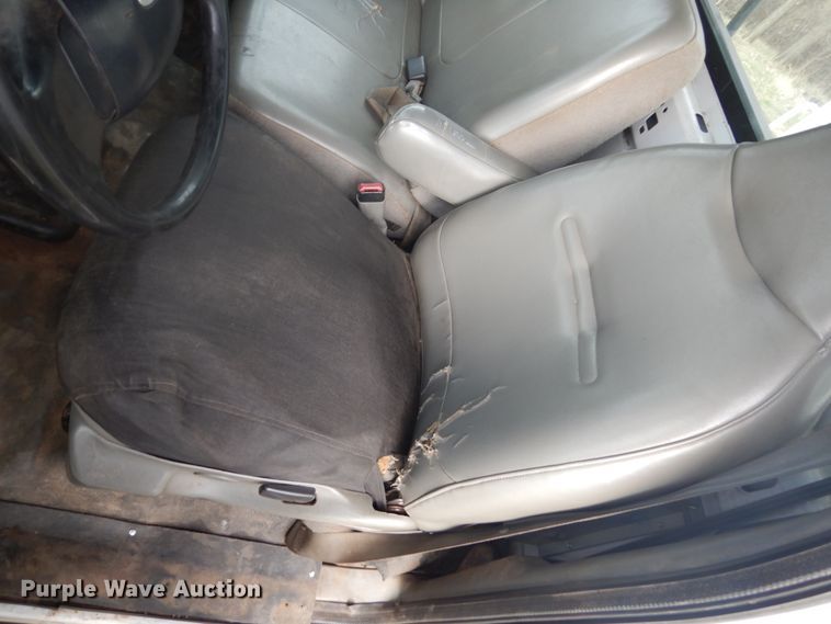 image for item GW9783 2008 Ford F750 Super Duty bucket truck