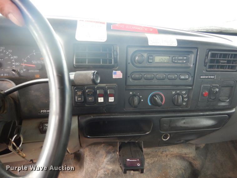 image for item GW9783 2008 Ford F750 Super Duty bucket truck