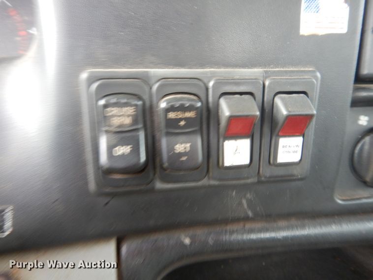 image for item GW9783 2008 Ford F750 Super Duty bucket truck