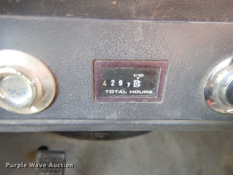 image for item GW9785 1997 Ford LT8000 dump truck