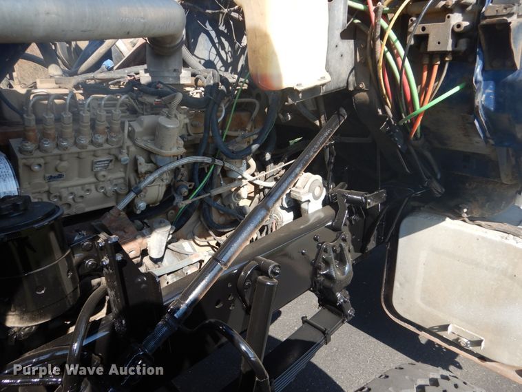 image for item GW9785 1997 Ford LT8000 dump truck