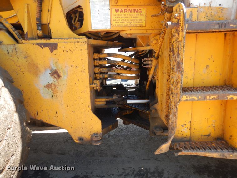 image for item GW9810 Clark 75B CU  wheel loader
