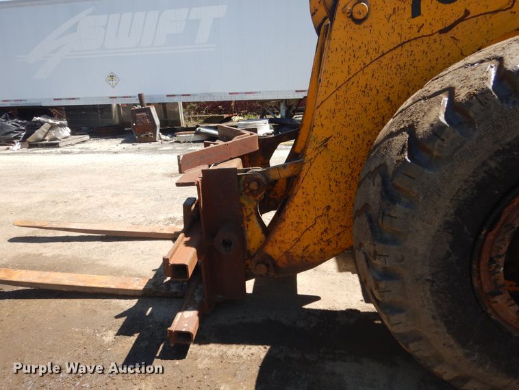 image for item GW9810 Clark 75B CU  wheel loader