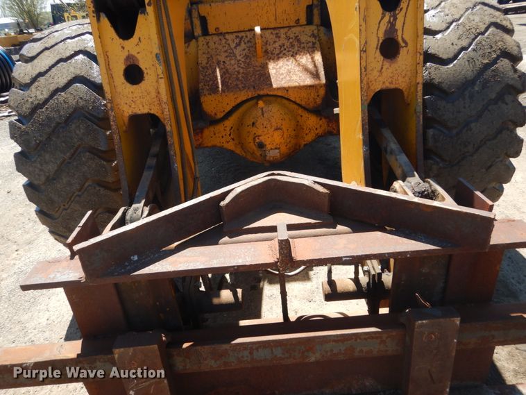 image for item GW9810 Clark 75B CU  wheel loader