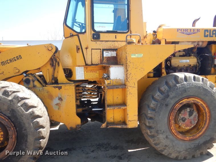 image for item GW9810 Clark 75B CU  wheel loader