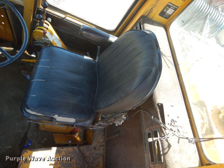 image for item GW9810 Clark 75B CU  wheel loader