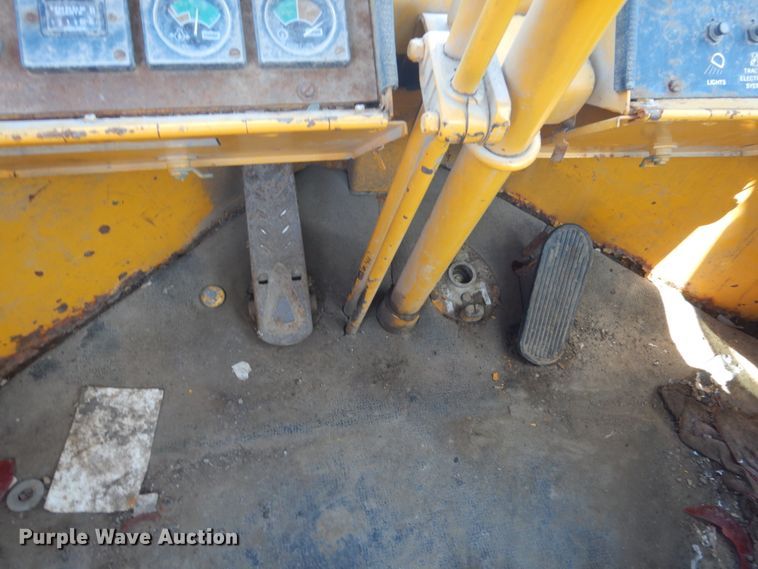 image for item GW9810 Clark 75B CU  wheel loader