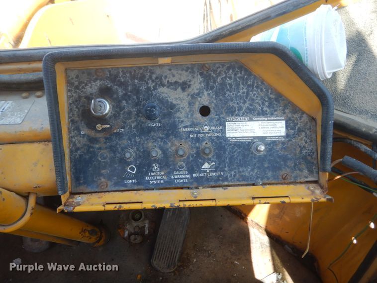 image for item GW9810 Clark 75B CU  wheel loader