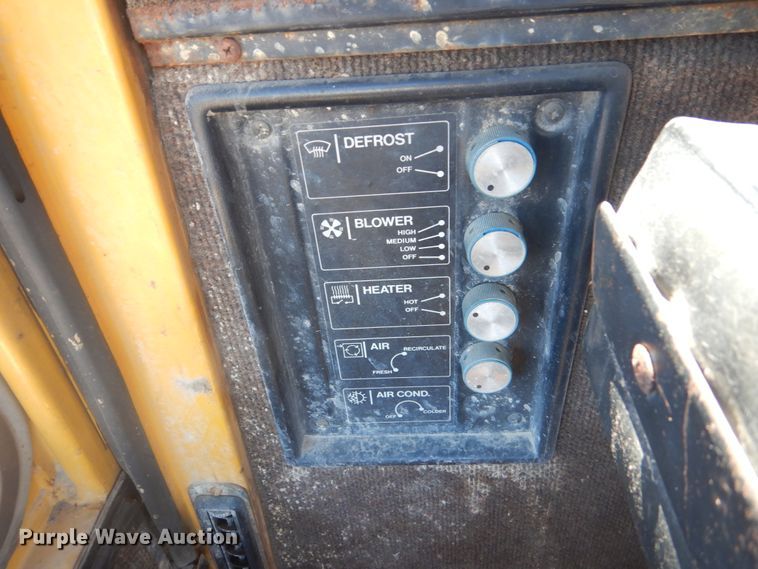 image for item GW9810 Clark 75B CU  wheel loader