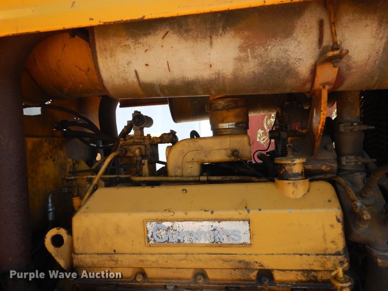 image for item GW9810 Clark 75B CU  wheel loader