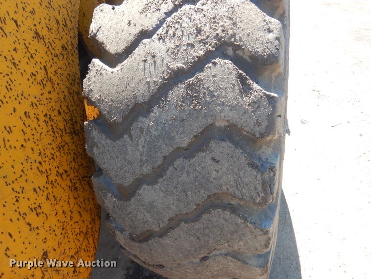 image for item GW9810 Clark 75B CU  wheel loader