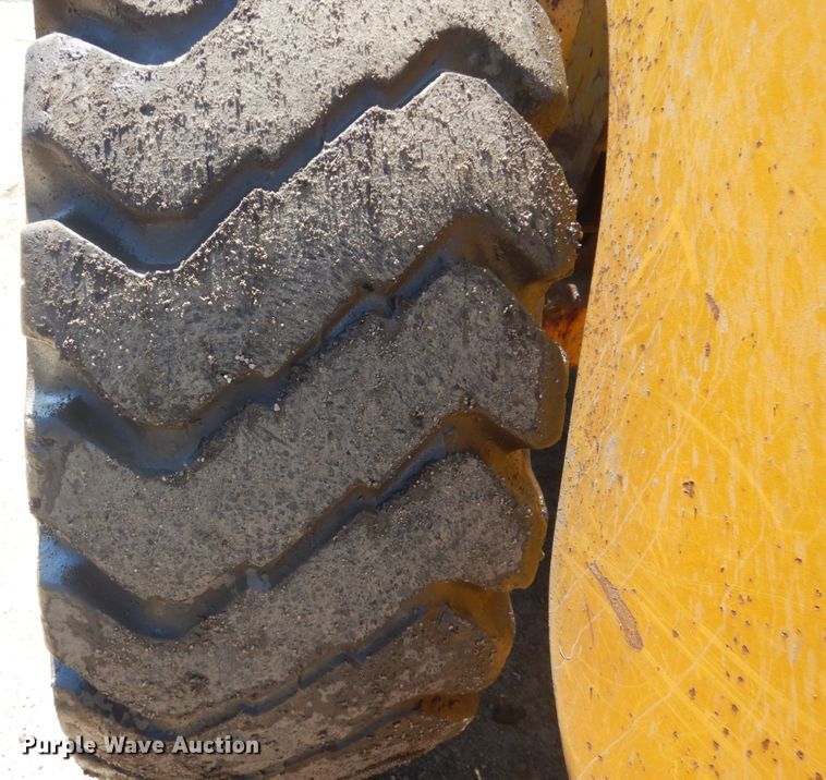 image for item GW9810 Clark 75B CU  wheel loader