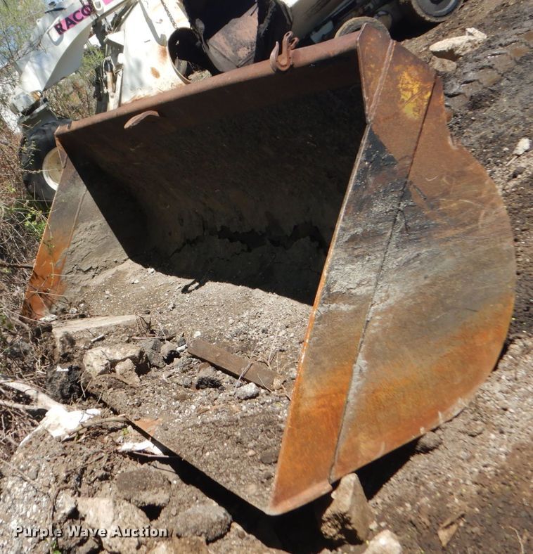 image for item GW9810 Clark 75B CU  wheel loader