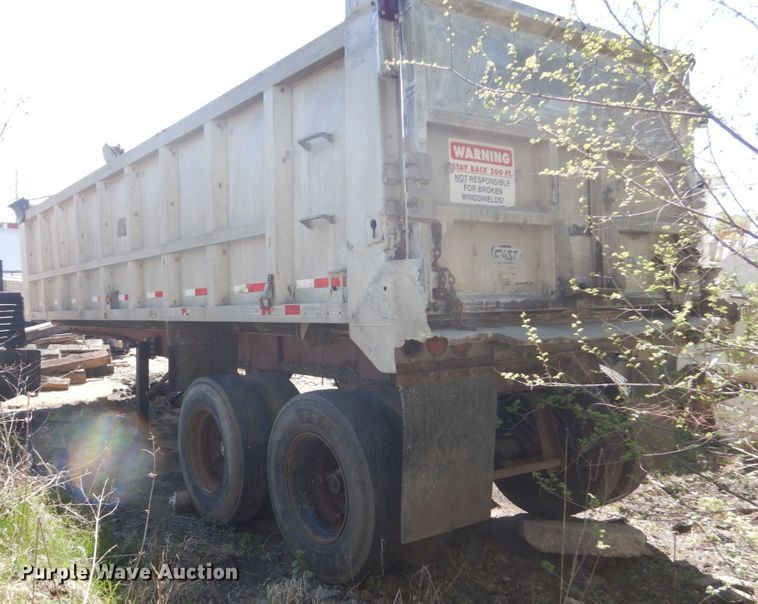 image for item GW9811 1975 Fast end dump trailer