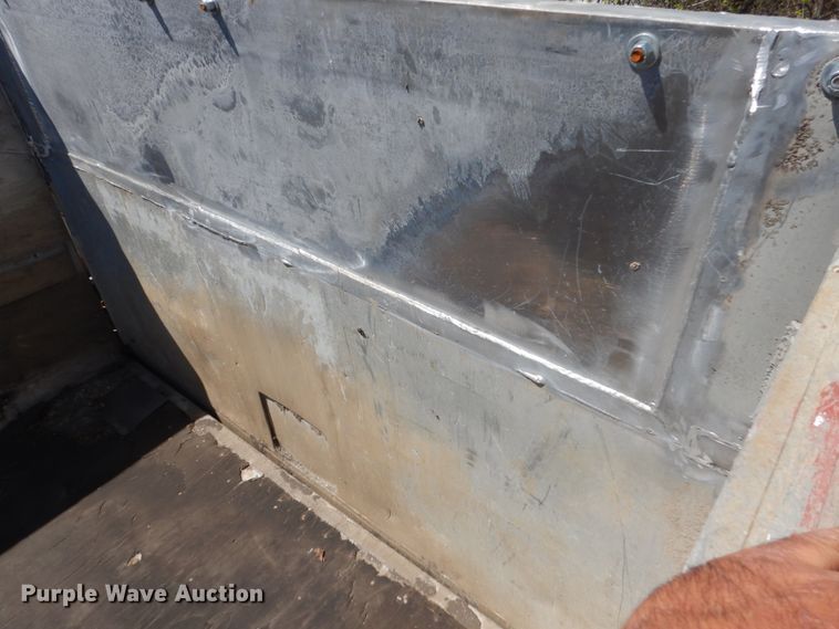 image for item GW9811 1975 Fast end dump trailer