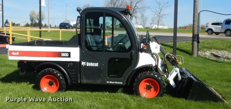 image for item GW9816 Bobcat 5600 utility vehicle