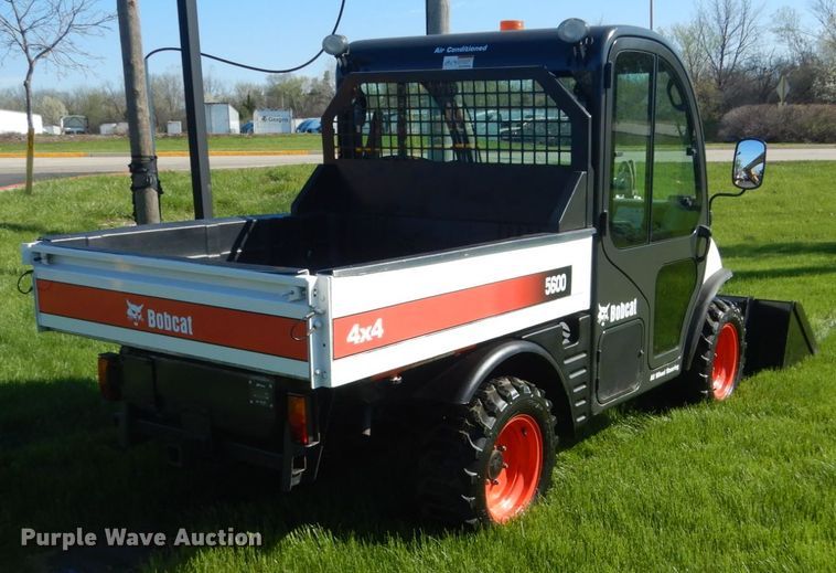image for item GW9816 Bobcat 5600 utility vehicle