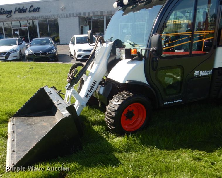 image for item GW9816 Bobcat 5600 utility vehicle