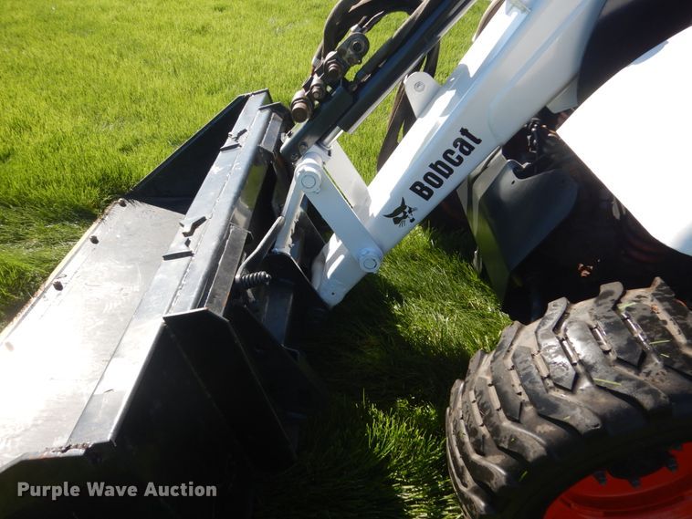 image for item GW9816 Bobcat 5600 utility vehicle