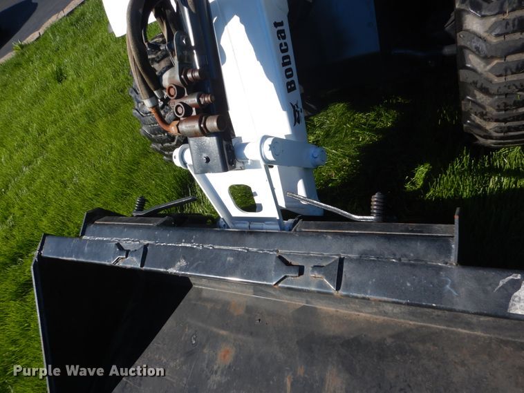 image for item GW9816 Bobcat 5600 utility vehicle