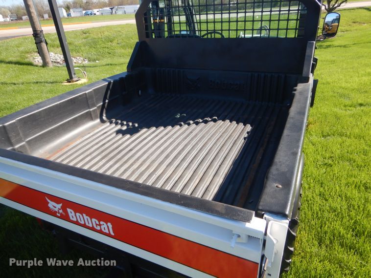 image for item GW9816 Bobcat 5600 utility vehicle