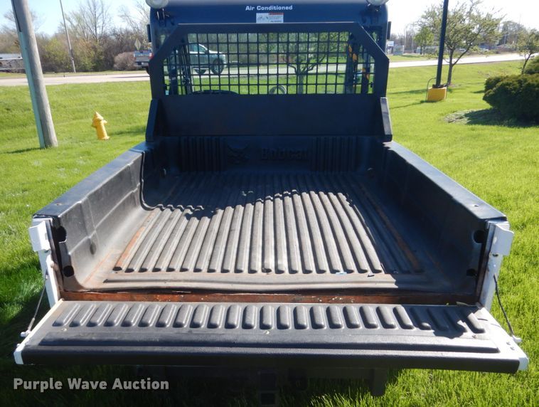 image for item GW9816 Bobcat 5600 utility vehicle