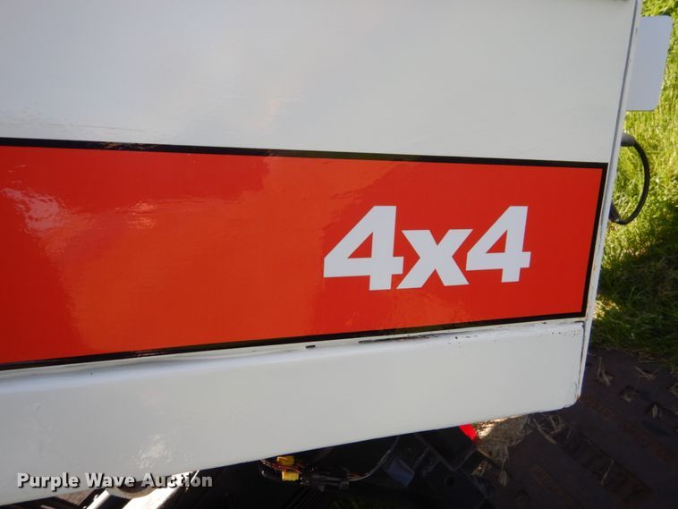 image for item GW9816 Bobcat 5600 utility vehicle