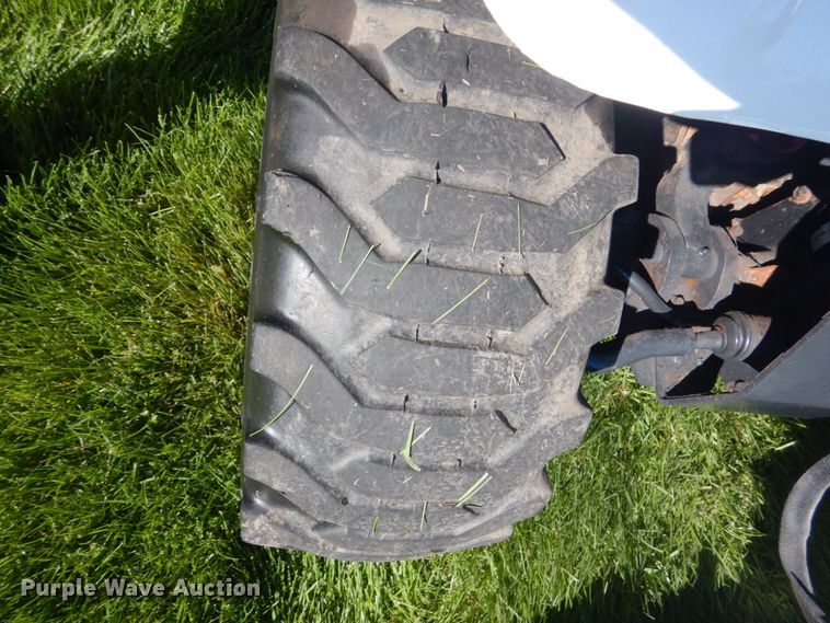 image for item GW9816 Bobcat 5600 utility vehicle