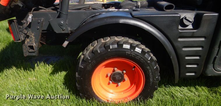 image for item GW9816 Bobcat 5600 utility vehicle