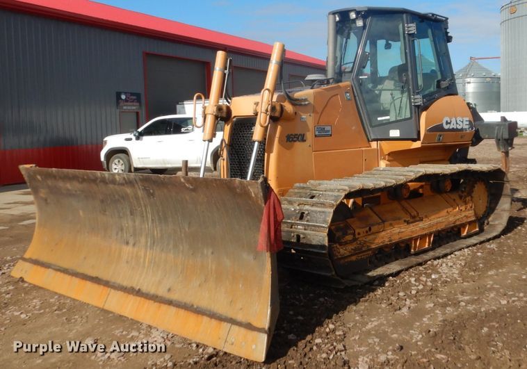 image for item GW9861 2010 Case 1650L WT  crawler dozer