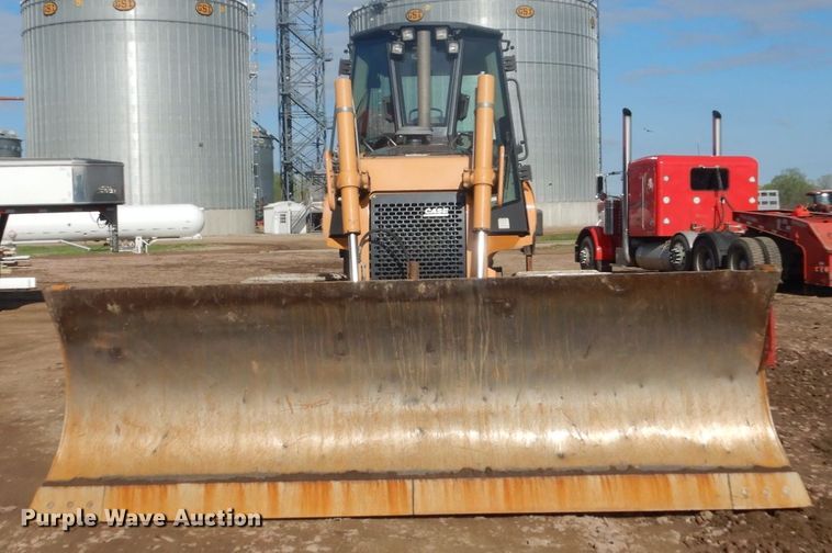 image for item GW9861 2010 Case 1650L WT  crawler dozer