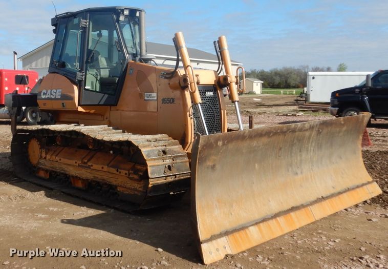 image for item GW9861 2010 Case 1650L WT  crawler dozer
