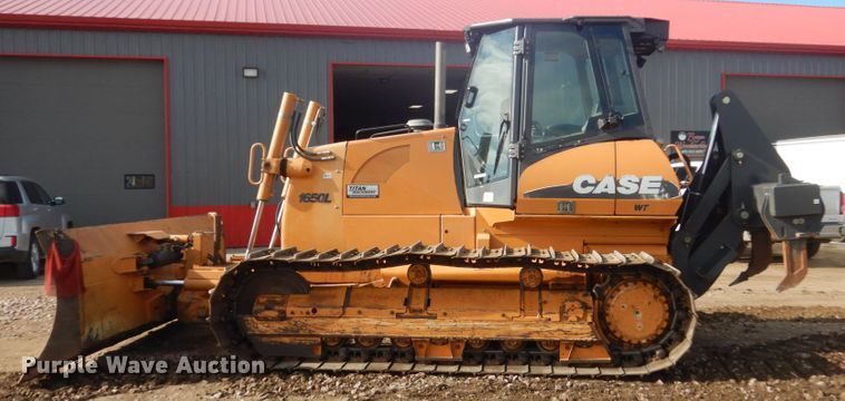image for item GW9861 2010 Case 1650L WT  crawler dozer