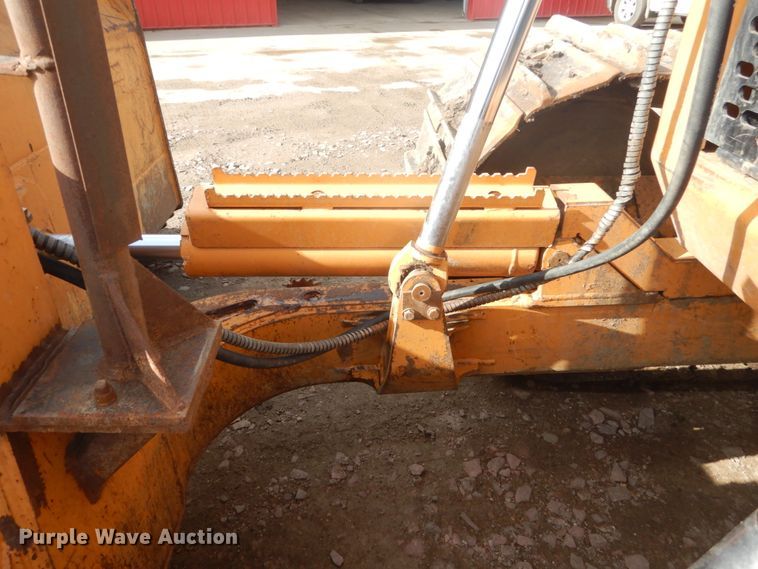 image for item GW9861 2010 Case 1650L WT  crawler dozer