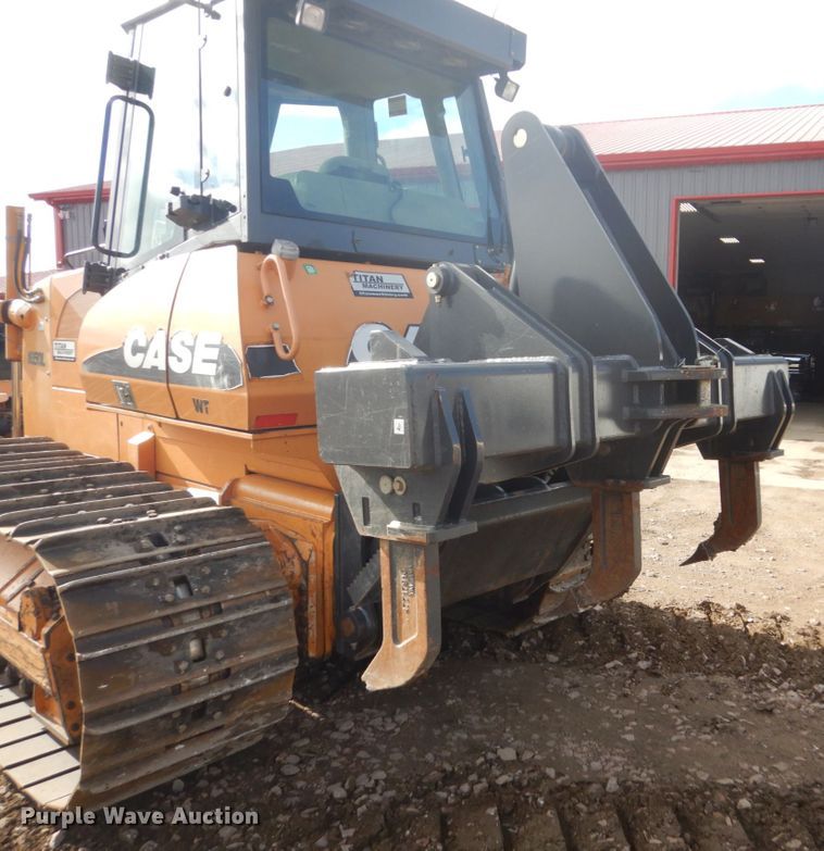 image for item GW9861 2010 Case 1650L WT  crawler dozer