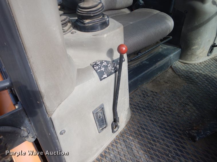 image for item GW9861 2010 Case 1650L WT  crawler dozer