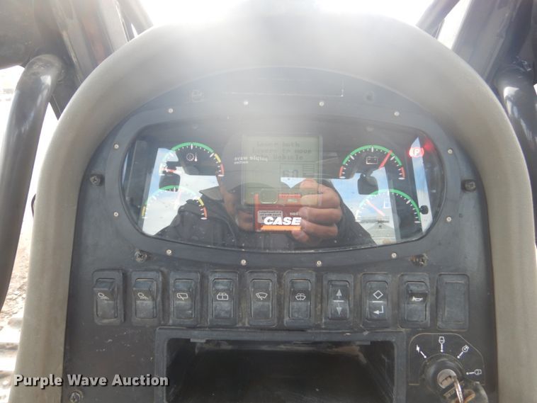 image for item GW9861 2010 Case 1650L WT  crawler dozer