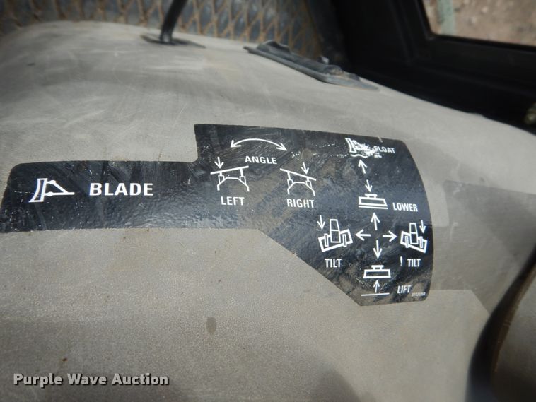 image for item GW9861 2010 Case 1650L WT  crawler dozer