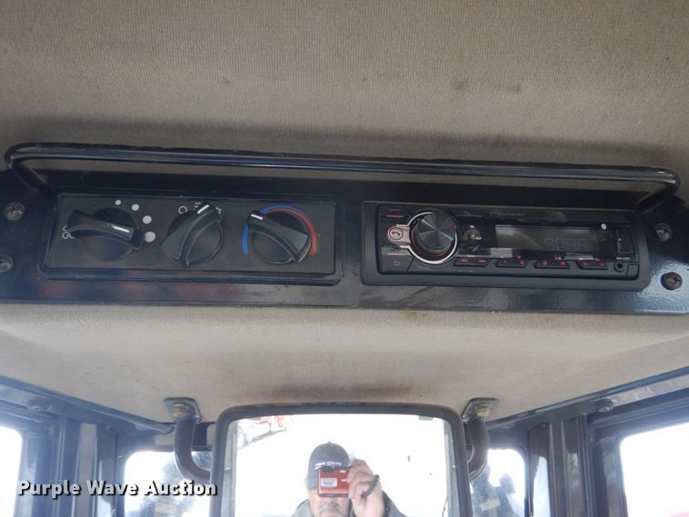 image for item GW9861 2010 Case 1650L WT  crawler dozer