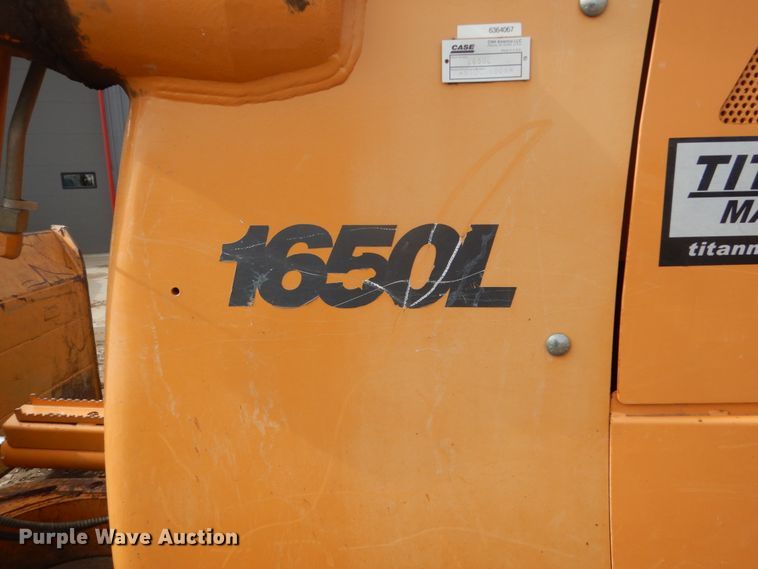 image for item GW9861 2010 Case 1650L WT  crawler dozer