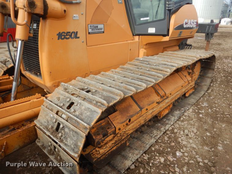 image for item GW9861 2010 Case 1650L WT  crawler dozer